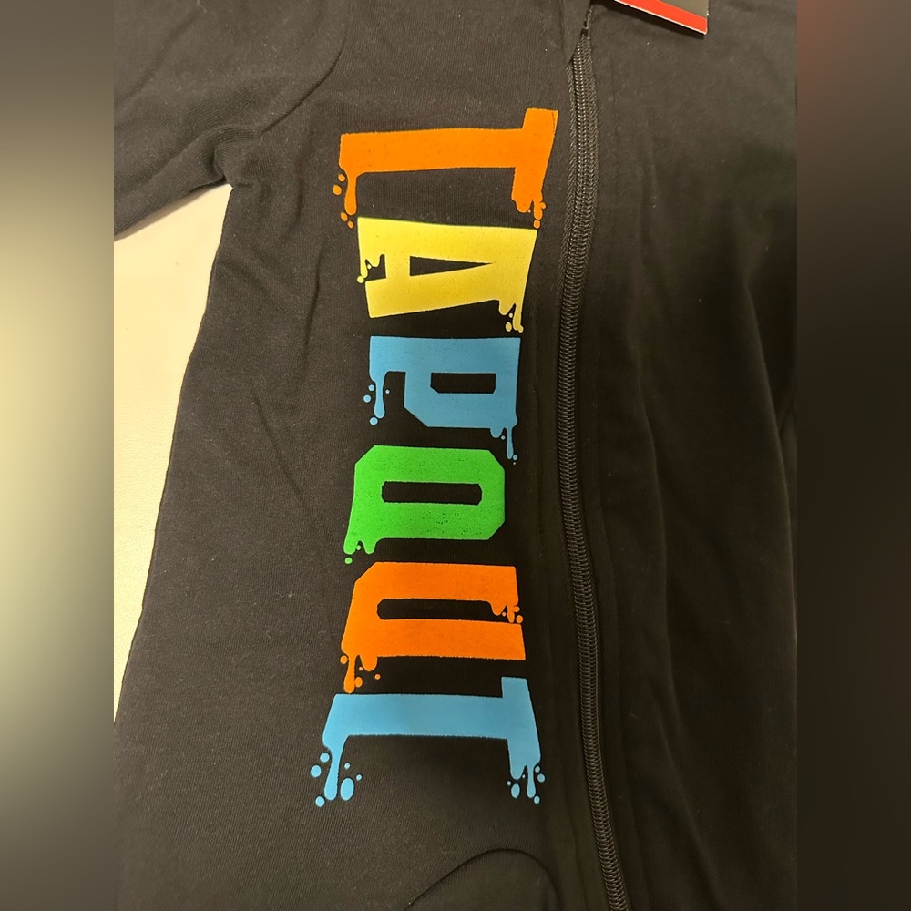 Tapout Boys Black 3-6m Zip-up Hooded Bodysuit NWT - Picture 3 of 7